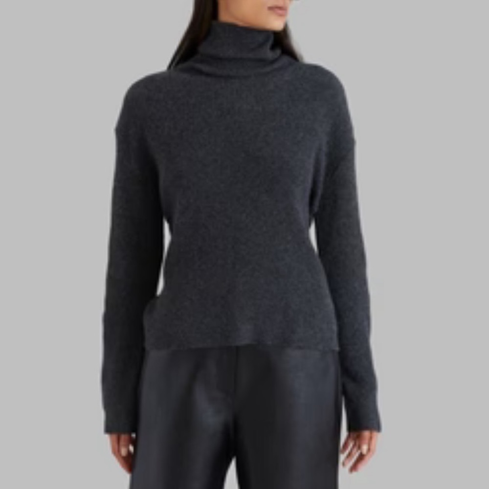 NWT The Frankie Shop Jensen Turtleneck Sweater in Dark Grey Size Medium Large
